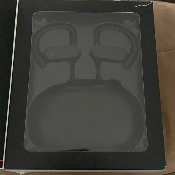 Bluetooth headphones - Picture 2 of 3